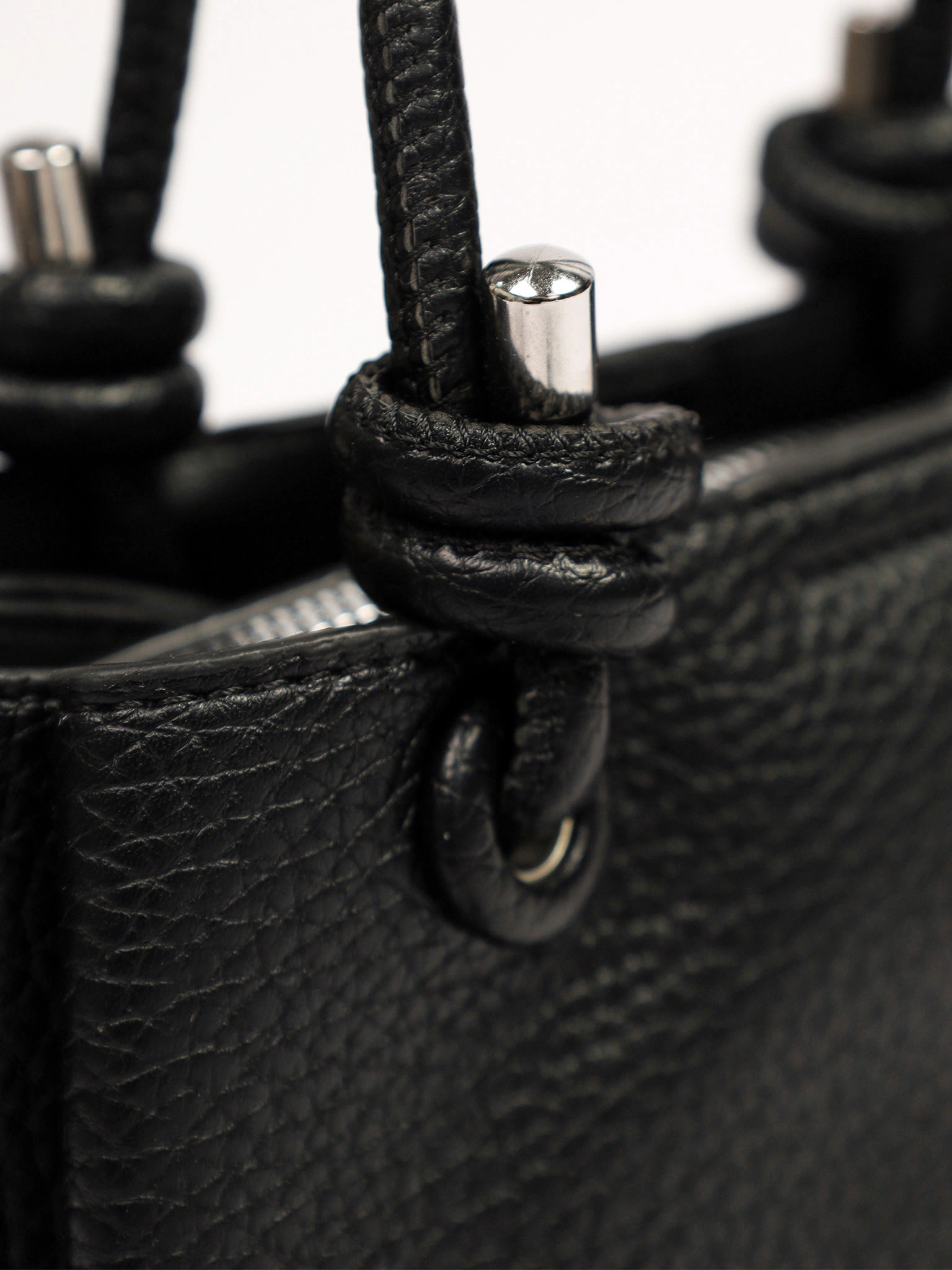 Сумка-тоут с округлыми ручками в ассортименте